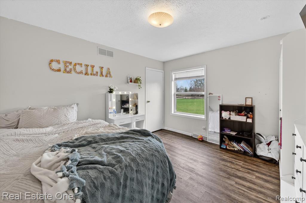 7841 Bergin Road, Howell, MI 48843 — Photo 18