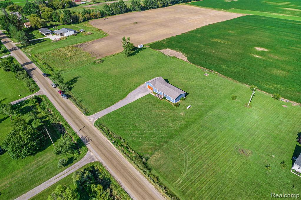9437 Sheridan Road, Gaines Vlg, MI 48436 — Photo 30