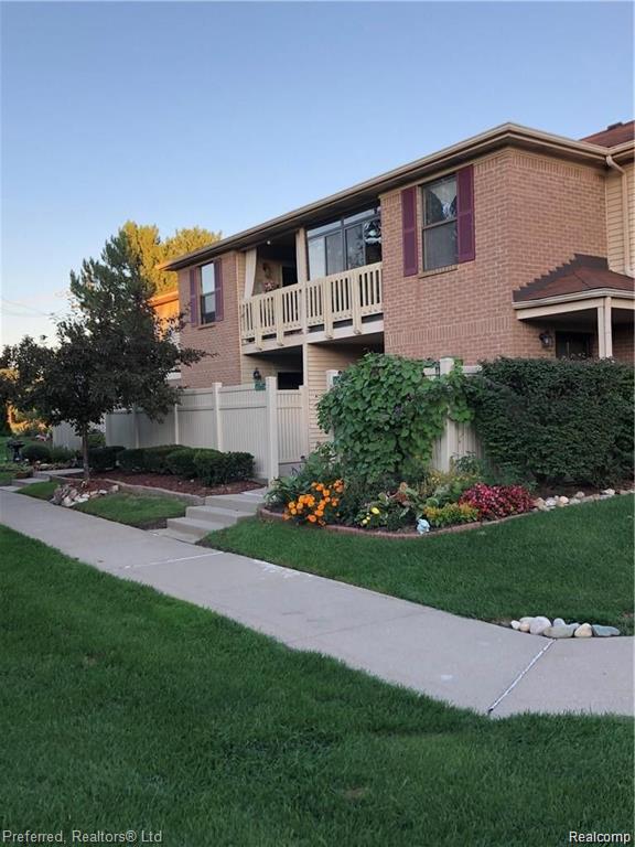 61116 Greenwood Drive, 5, South Lyon, MI 48178 — front exterior