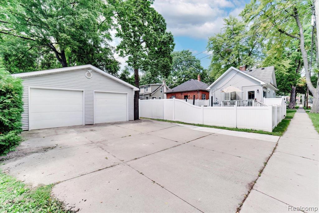 139 W WASHINGTON Street, Romeo, MI 48065 — Photo 42