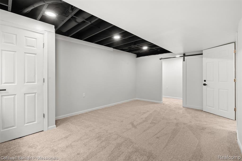 16413 MULBERRY Way, Northville, MI 48168 — Photo 38