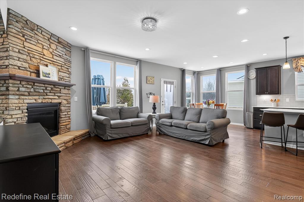 50080 Norfolk Court, Canton, MI, 48188