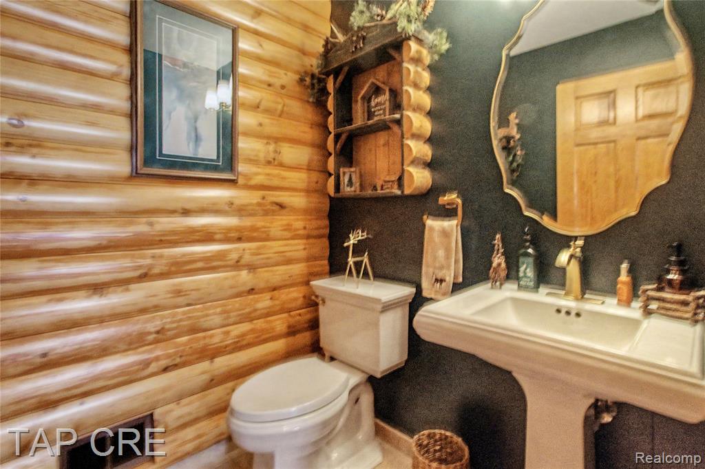 6417 Foxhollow Court, East China, MI — Photo 21