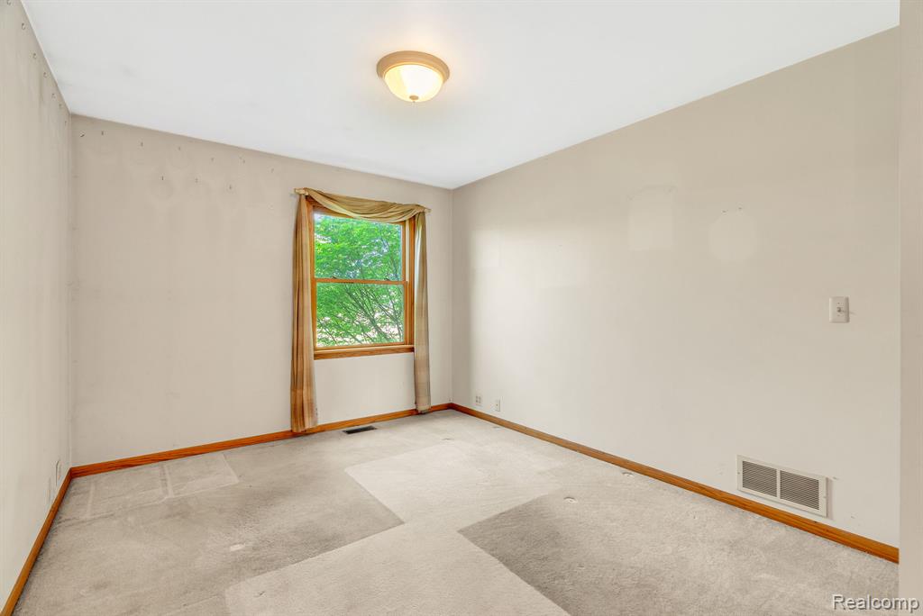 5562 Sheridan Line Road, Croswell, MI 48422 — Photo 39
