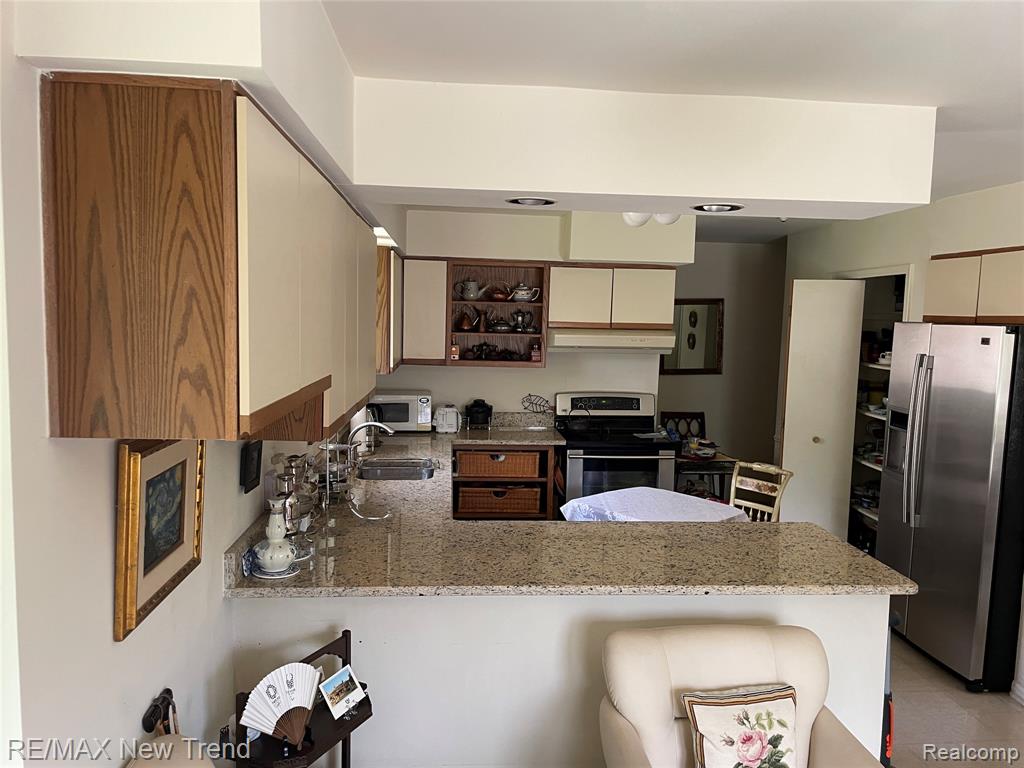 5408 Vincennes Drive, Bloomfield Hills, MI 48302 — Photo 6