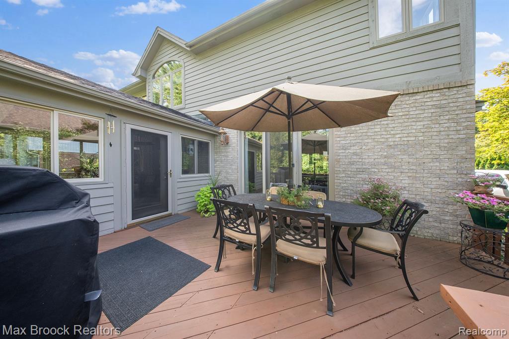 6462 W OAKS Drive, West Bloomfield, MI 48324 — Photo 49