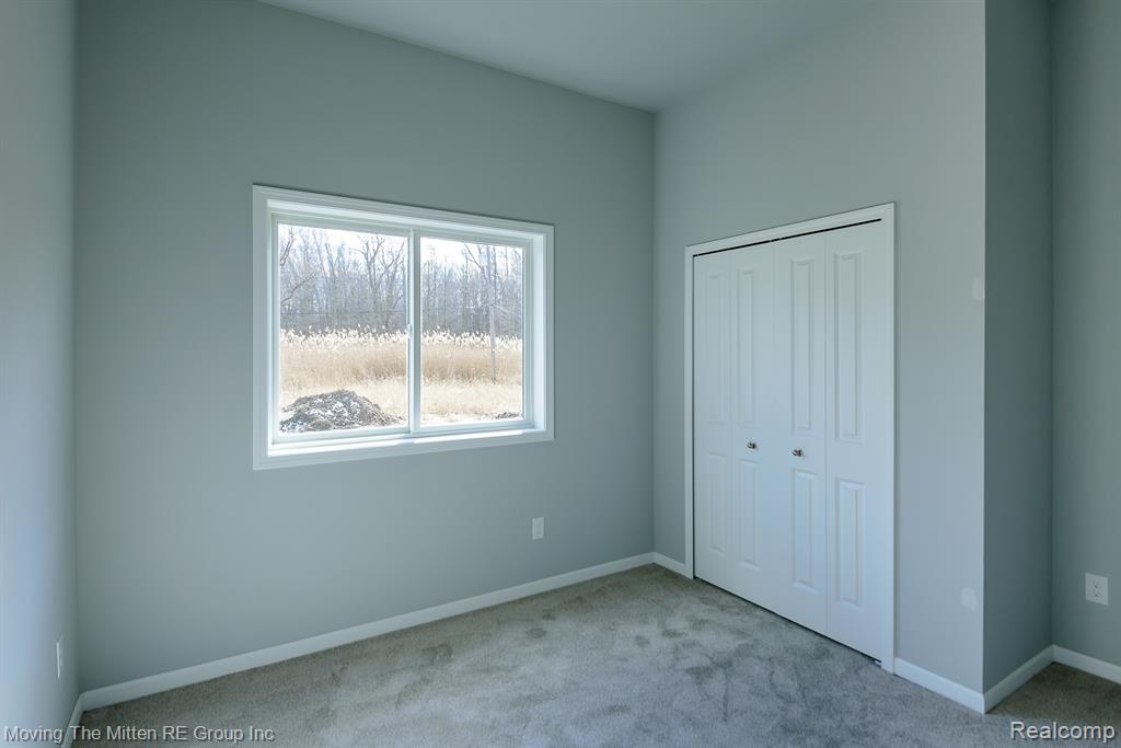 43001 Willow Road, New Boston, MI 48164 — Photo 18