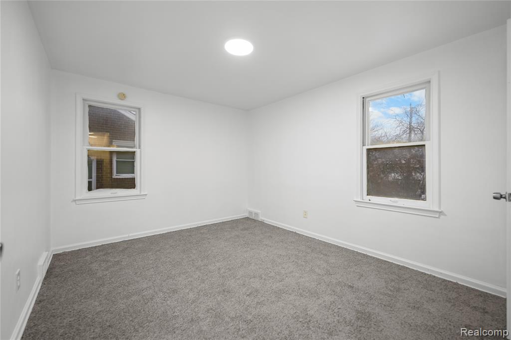 8130 Ward Street, Detroit, MI 48228 — Photo 18