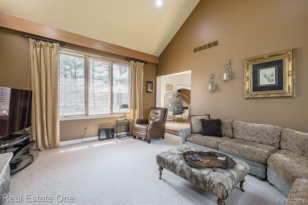 9316 LAKEBLUFF Drive, Clarkston, MI 48348 — Photo 29