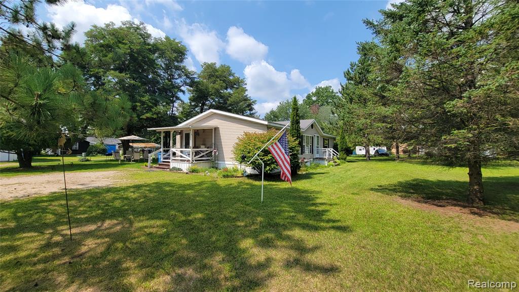 4349 Bay Road, Gladwin, MI 48624 — Photo 24