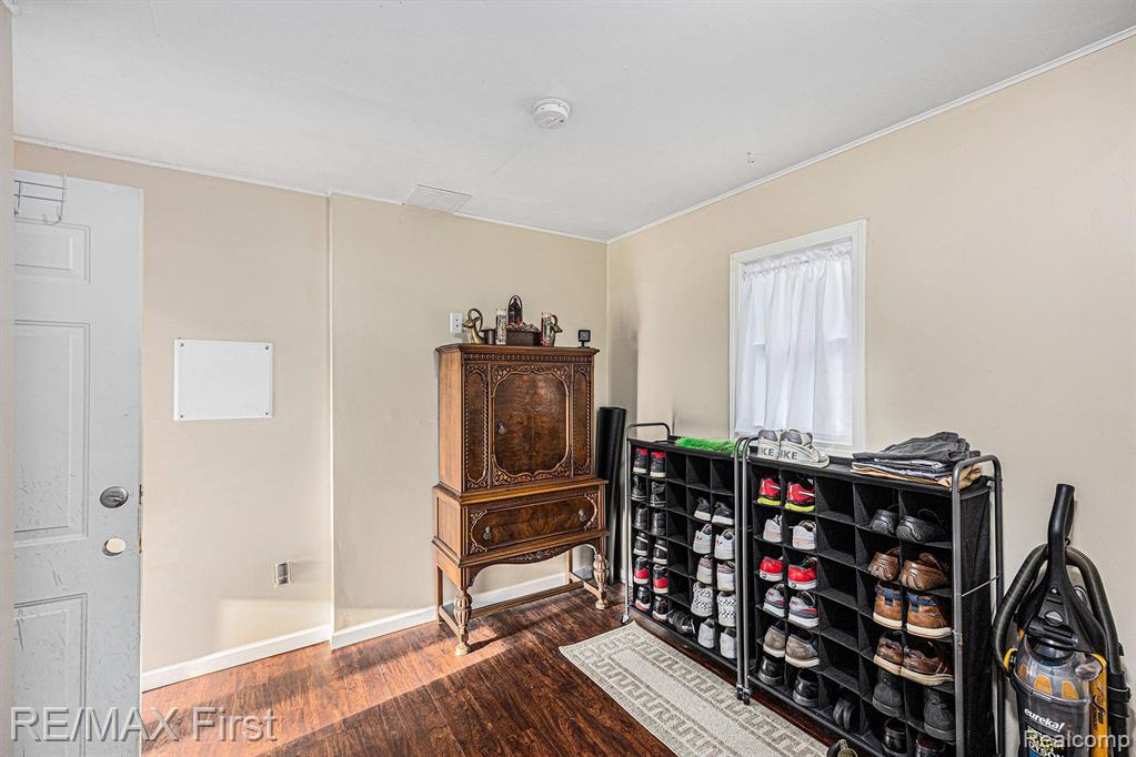4010 PARKER Road, Fort Gratiot, MI 48059 — Photo 9
