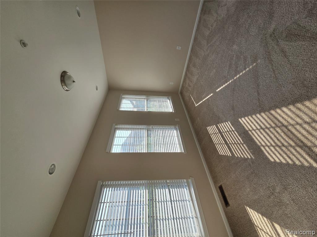 526 GRATEN Street, Birmingham, MI 48009 — Photo 17