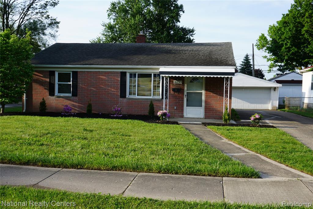 31743 Rush Street, Garden City, MI — front exterior