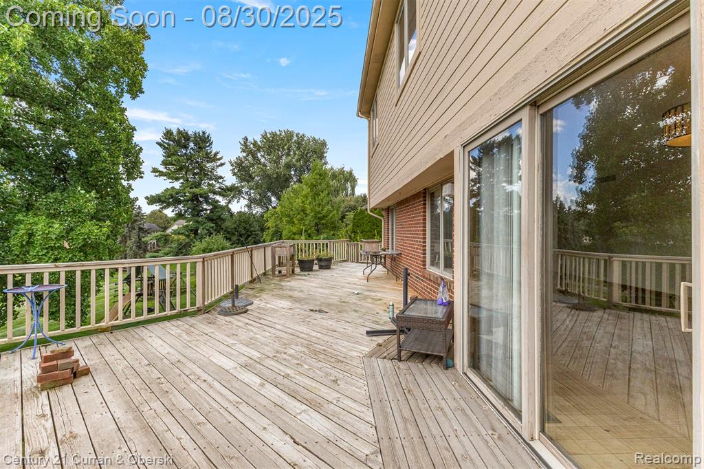 44067 Greenview Lane, Northville, MI 48168 — Photo 46