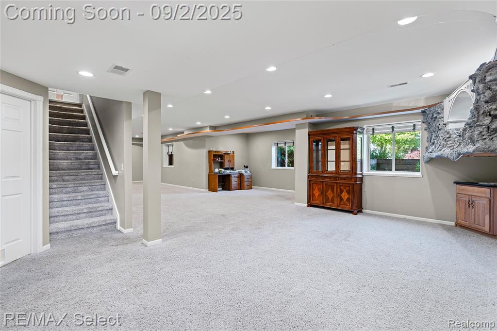 8468 Cranbrook Drive, Grand Blanc, MI 48439 — Photo 42