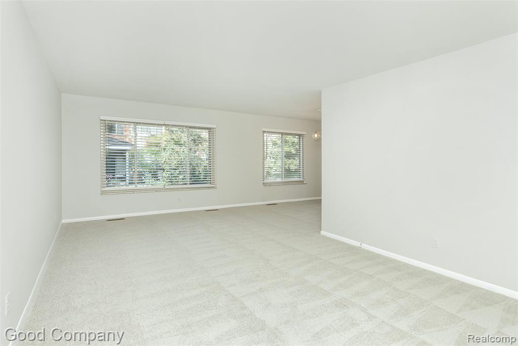 946 N Adams Road, Birmingham, MI 48009 — Photo 4