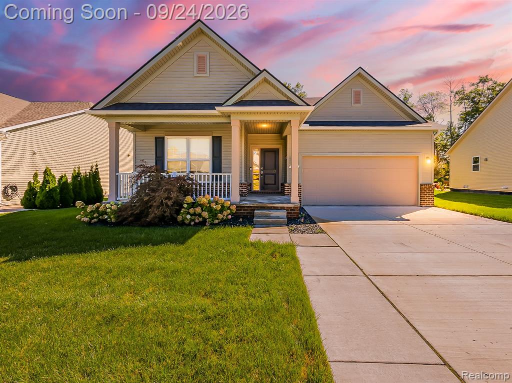171 Coppice Way, White Lake, MI