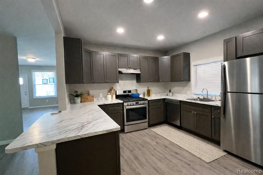 2918 Garland Street, Detroit, MI 48214 — Photo 5