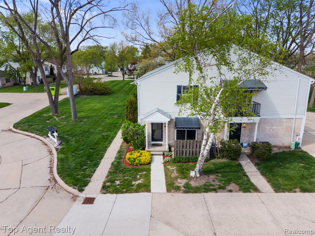 24755 Meadow Lane, Harrison Township, MI — Photo 35