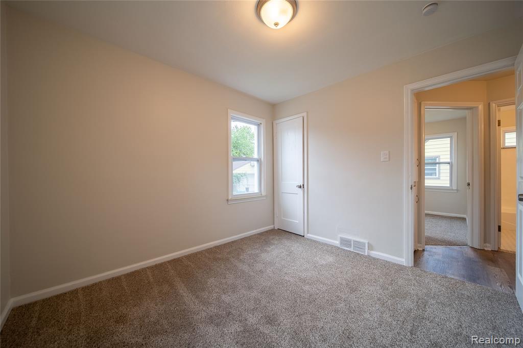 438 Ford Boulevard, Lincoln Park, MI 48146 — Photo 29
