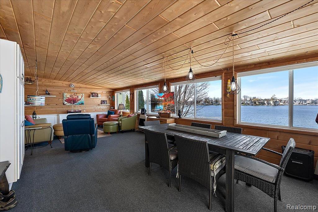 16 S NORTH SHORE Drive, Lake Orion, MI 48362 — Photo 22