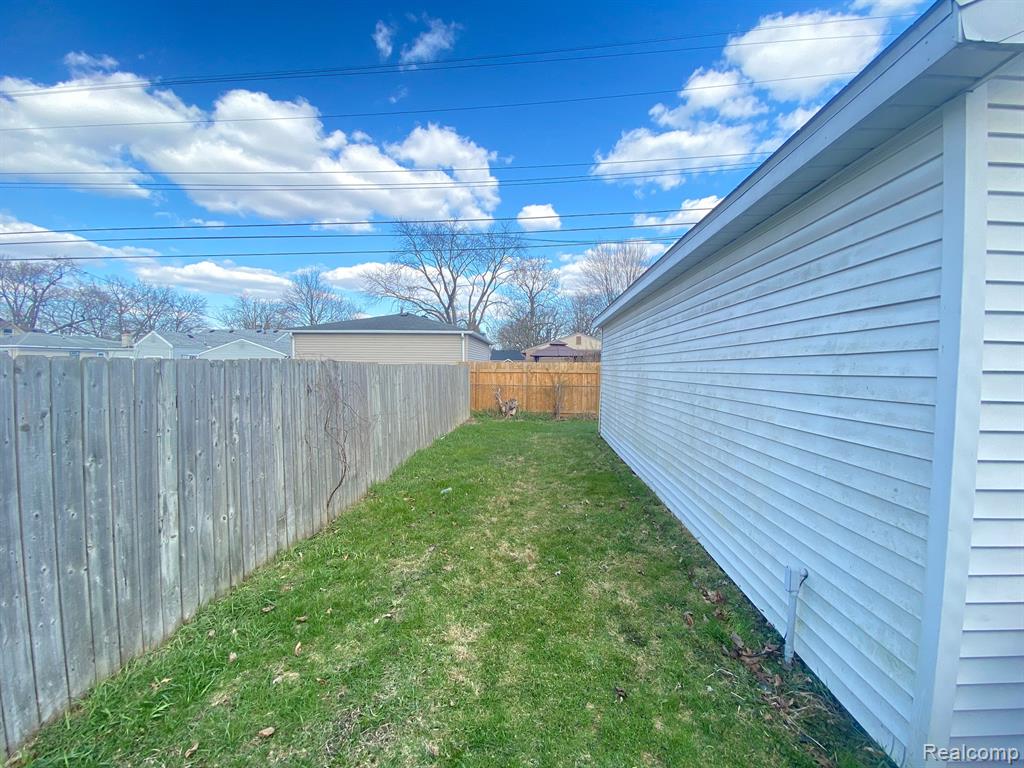 5951 HURON Street, Taylor, MI — Photo 12