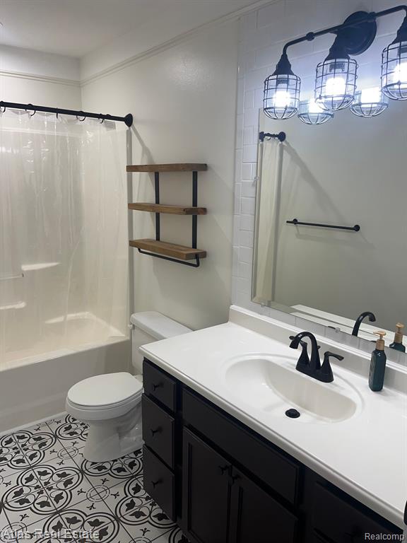 7479 CEDAR, Goodrich Vlg, MI — Photo 15