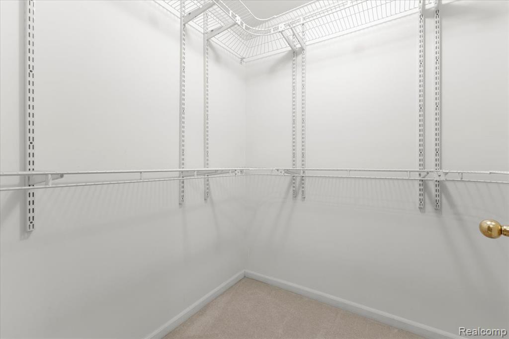 49366 Briar Pointe Dr. Drive, Macomb, MI 48044 — Photo 29