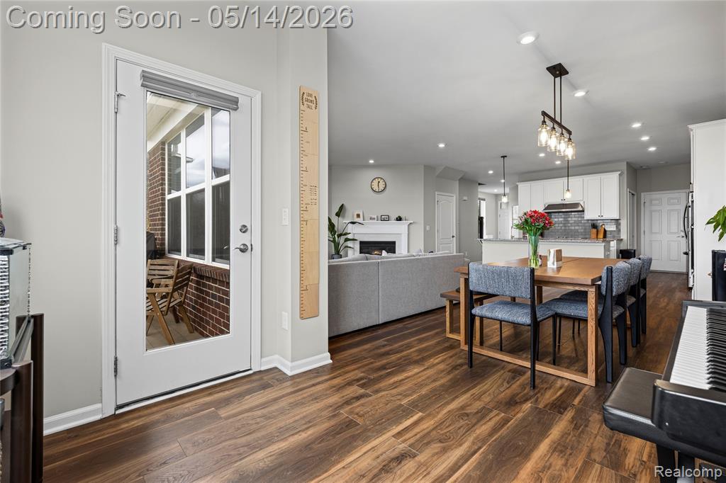 43235 Heron Drive, Novi, MI — Photo 45