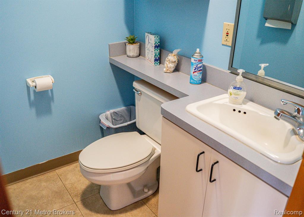 7477 S STATE Road, Goodrich Vlg, MI — Photo 13