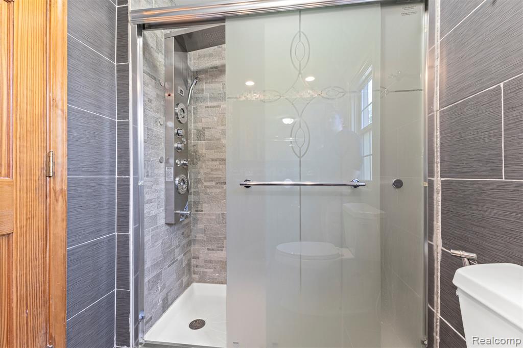 411 S Lafayette Street, Dearborn, MI 48124 — Photo 33