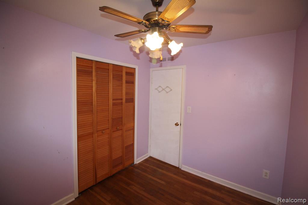 40803 FIRWOOD Street, Plymouth, MI 48170 — Photo 19