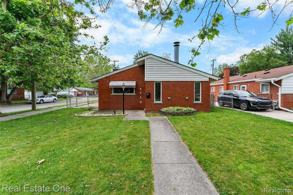 4718 Roosevelt Boulevard, Dearborn Heights, MI 48125 — Photo 19