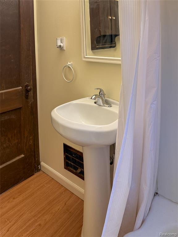 6037 Cooper Street, Taylor, MI 48180 — Photo 10