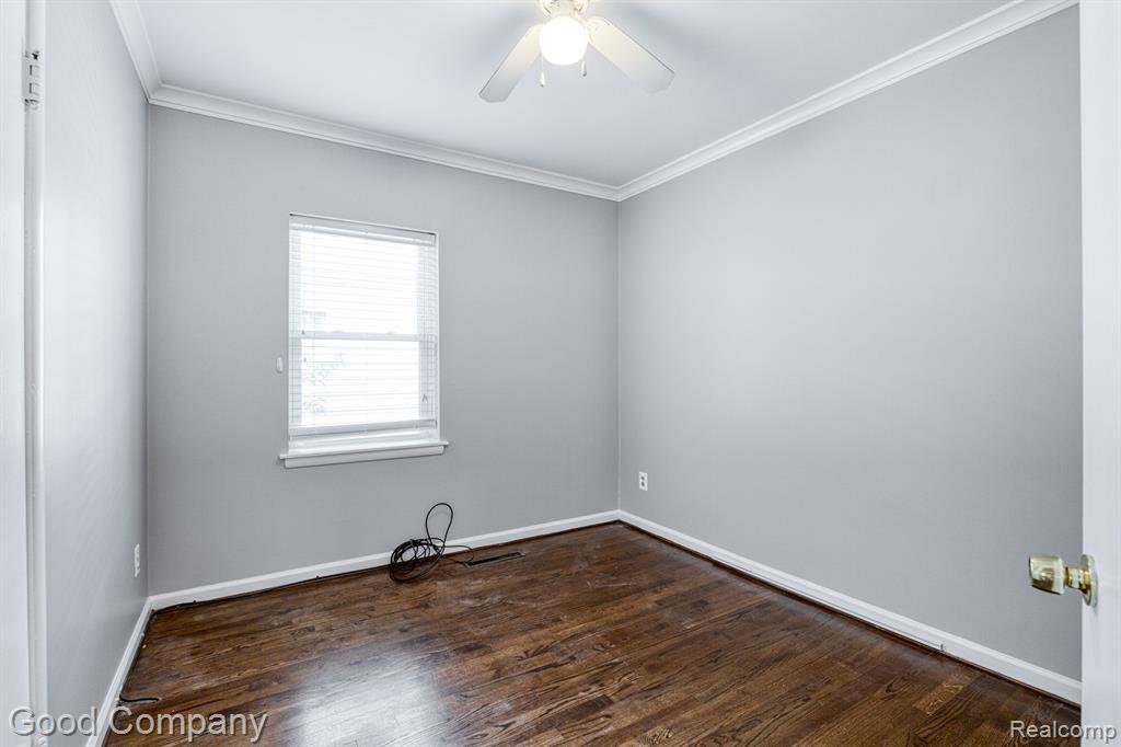 926 MILLARD Avenue, Royal Oak, MI 48073 — Photo 24