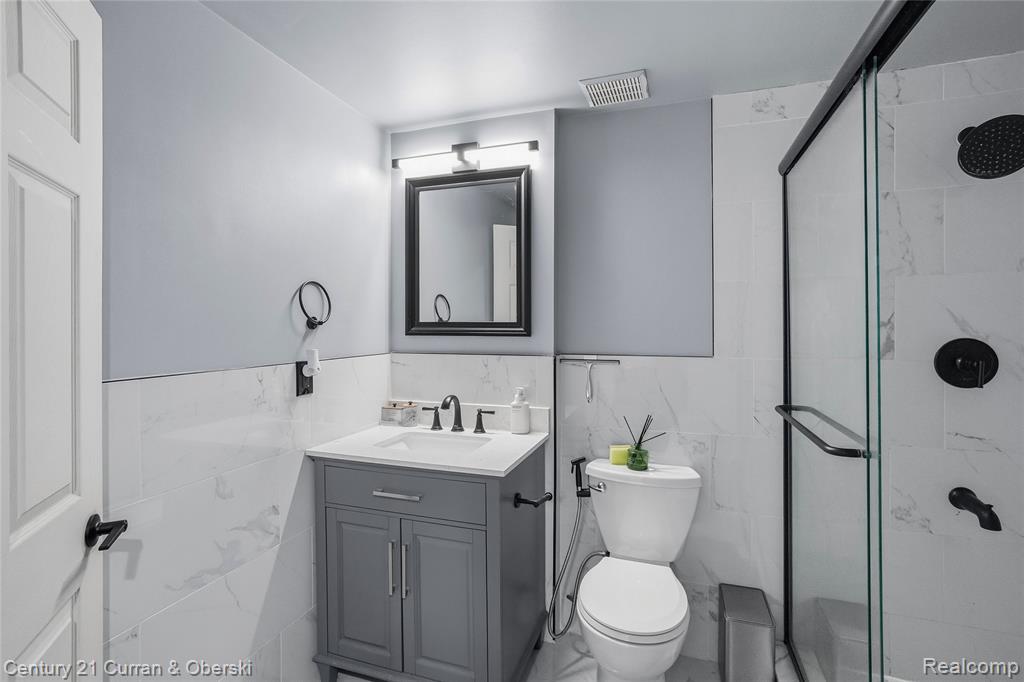 2043 Centennial Drive, Canton, MI 48187 — Photo 47