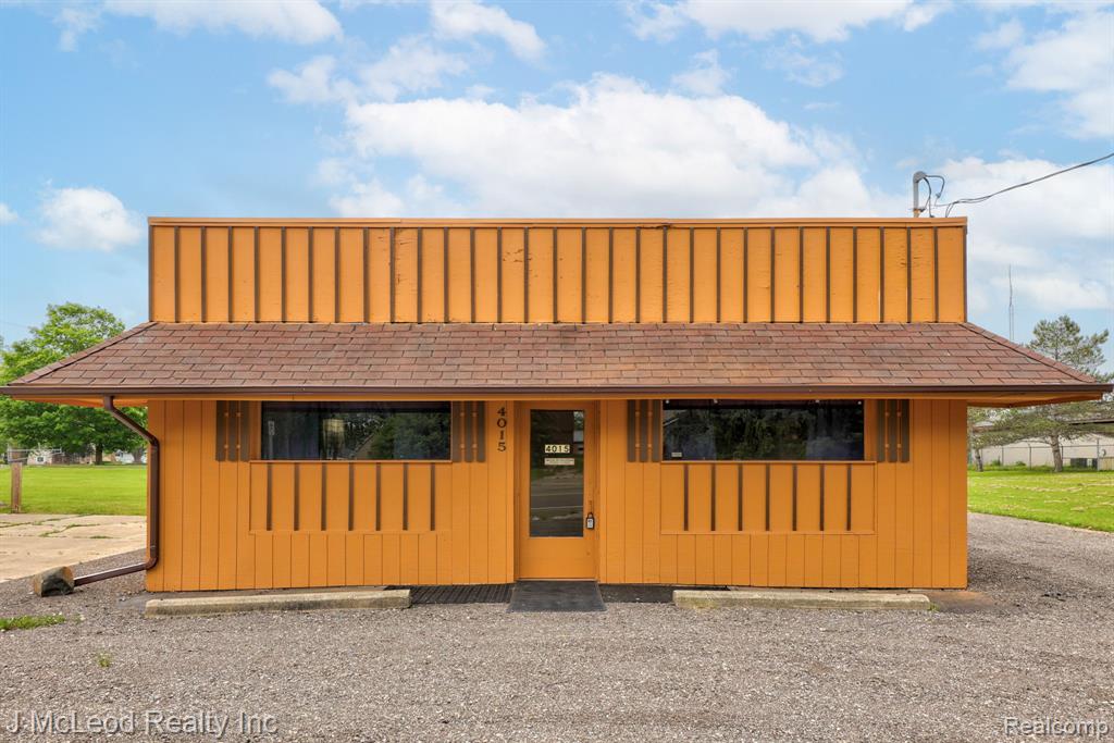 4015 Grand Blanc Road, Swartz Creek, MI 48473 — Photo 3
