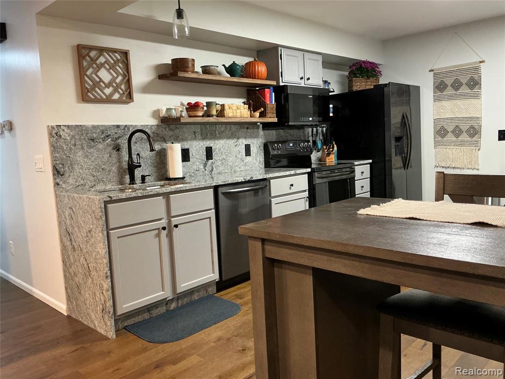 616 Perry Creek Drive, 11, Grand Blanc, MI 48439 — Photo 7