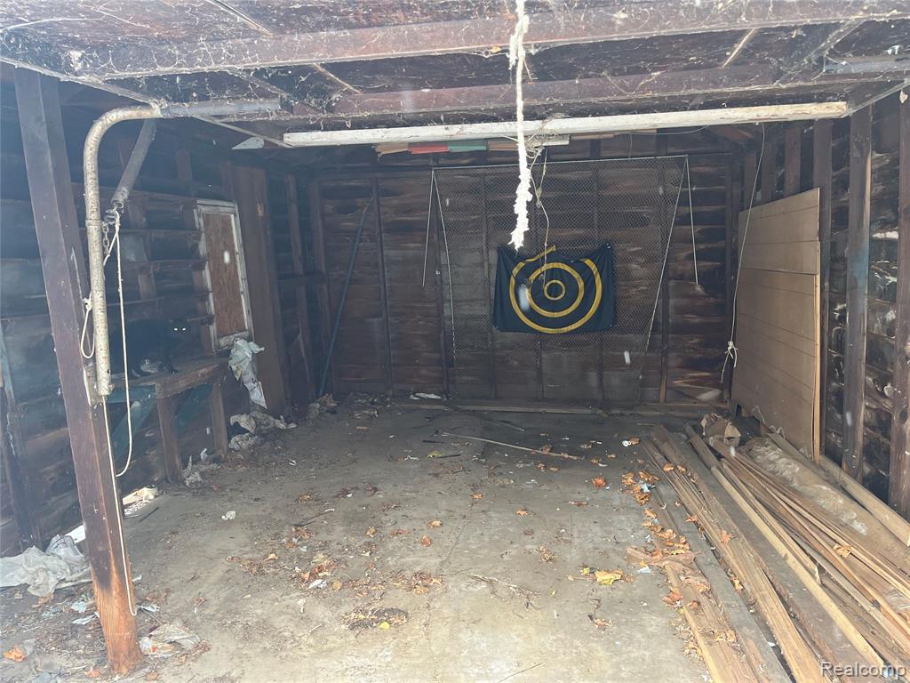 19826 Lyndon Street, Detroit, MI 48223 — Photo 21