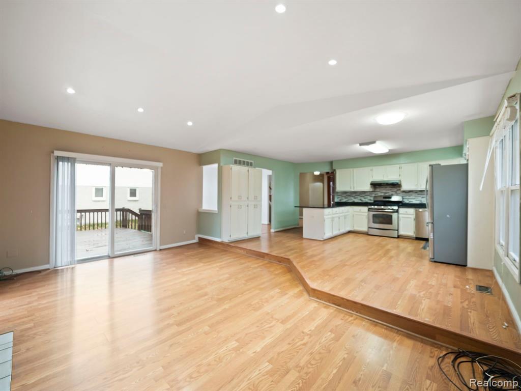 462 DAYLILY Drive, Rochester Hills, MI 48307 — Photo 15