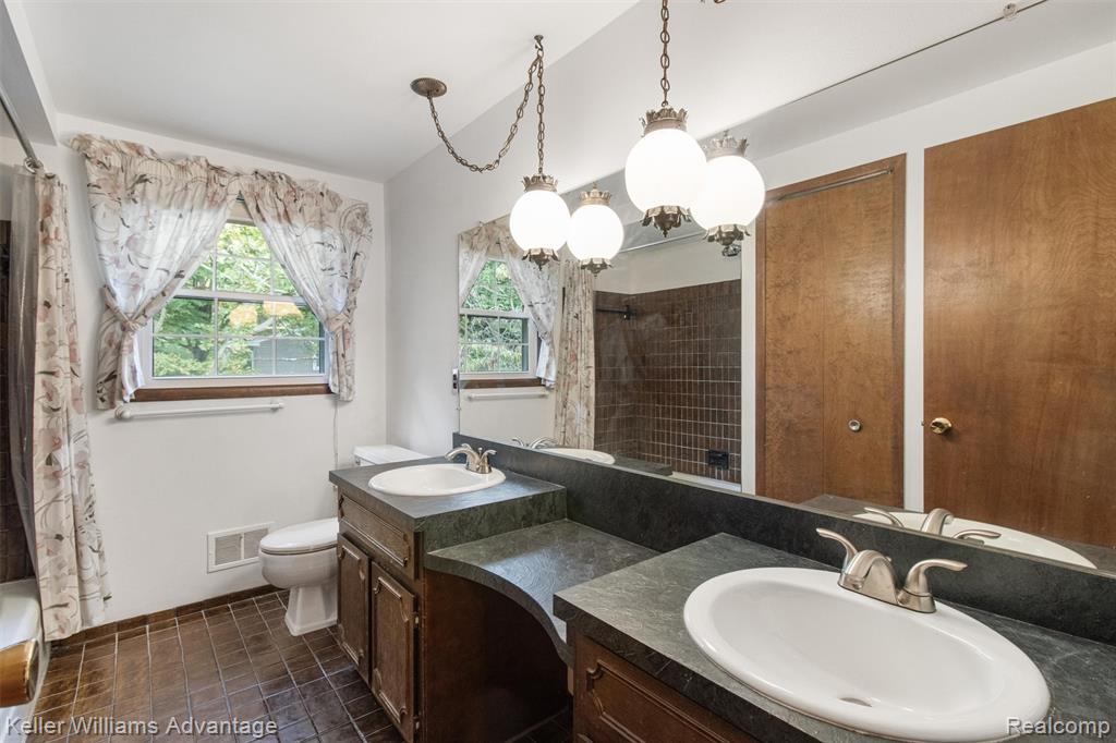 41718 Ladywood Drive, Northville, MI 48168 — Photo 33