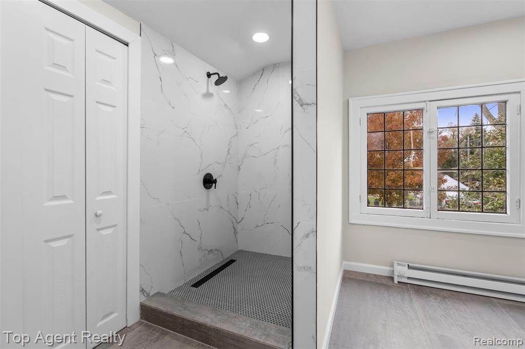 784 Barrington Road, Grosse Pointe Park, MI 48230 — Photo 38