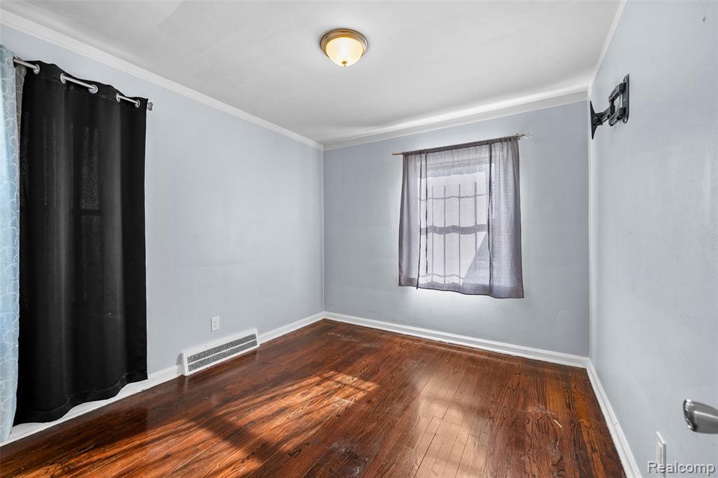 12203 Grandmont Avenue, Detroit, MI 48227 — Photo 17