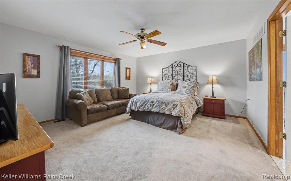 247 Glenmoor Drive S, Rochester, MI 48307 — Photo 29