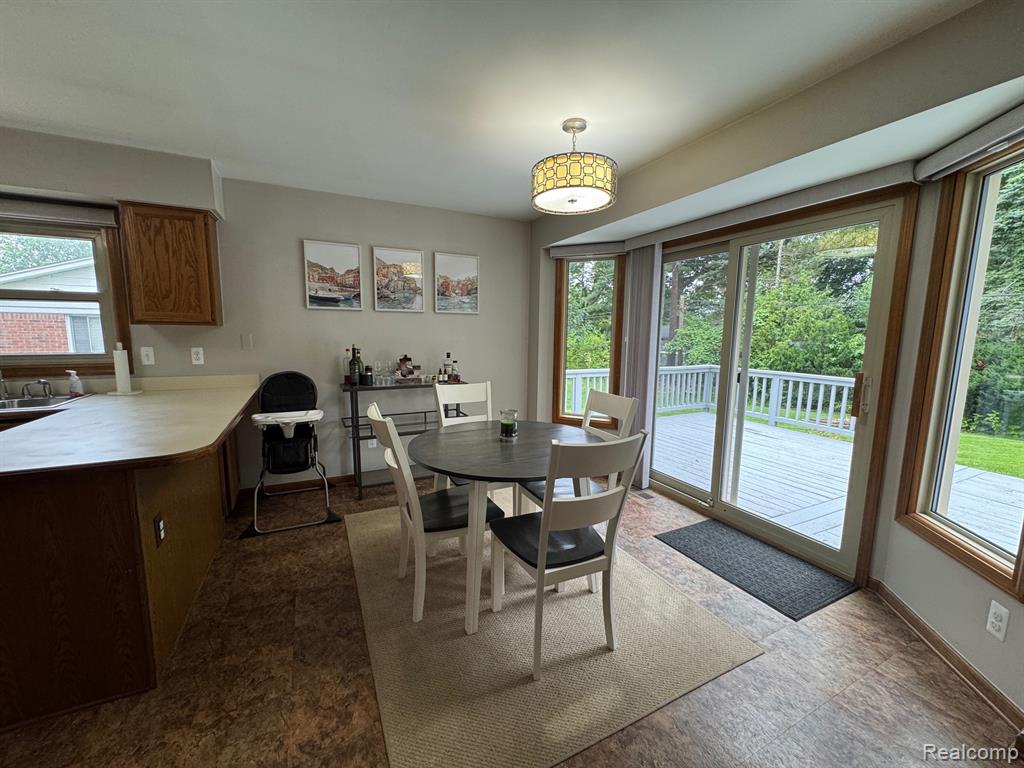 5851 Kingfisher Lane, Clarkston, MI — Photo 20