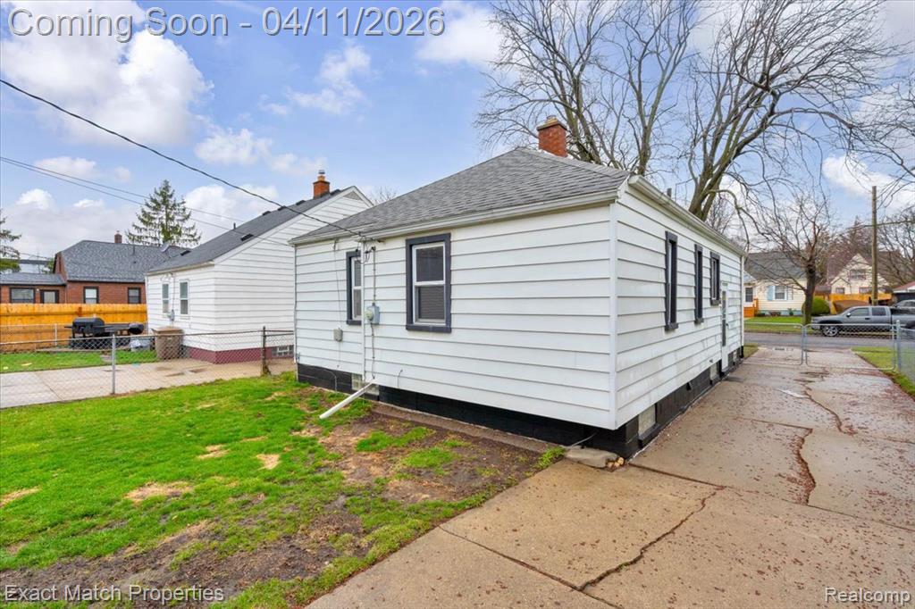 576 Markle Avenue, Pontiac, MI 48340 — Photo 37
