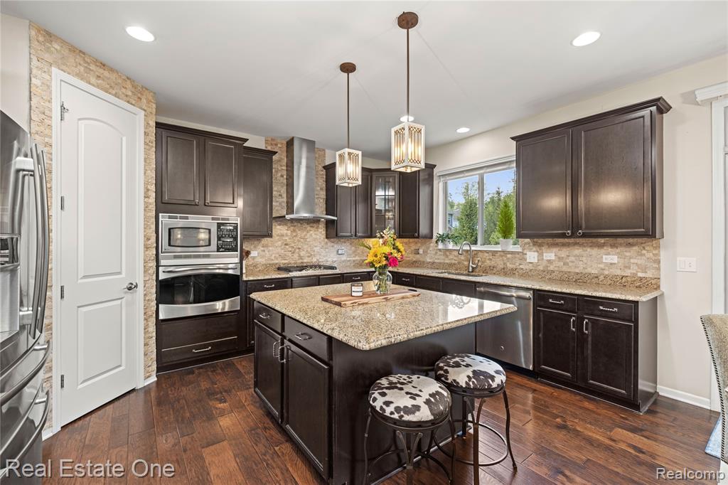 5778 Strawberry Circle, Commerce Twp, MI 48382 — Photo 22