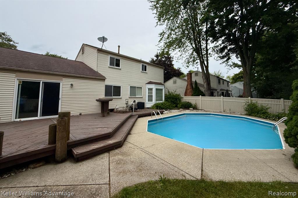 40795 Katie Drive, Novi, MI — Photo 33