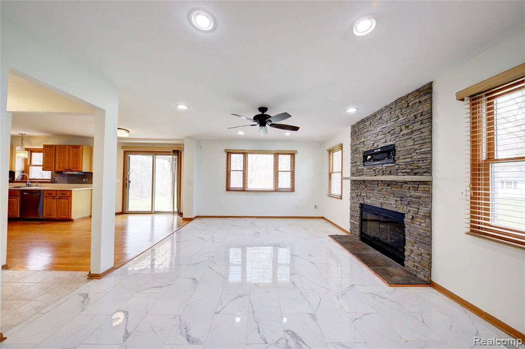 4570 River Hills Court, Brighton, MI 48114 — Photo 12
