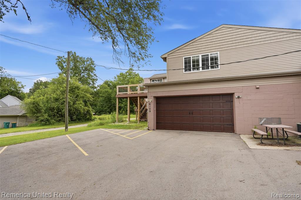 6109 Grand River Avenue, Brighton, MI 48114 — Photo 3